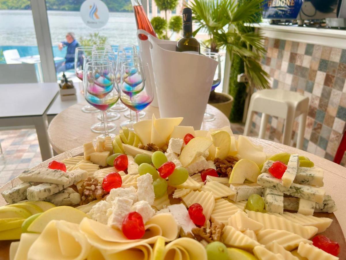 Riviera 990 - Resort & Restaurant Ieşelniţa المظهر الخارجي الصورة