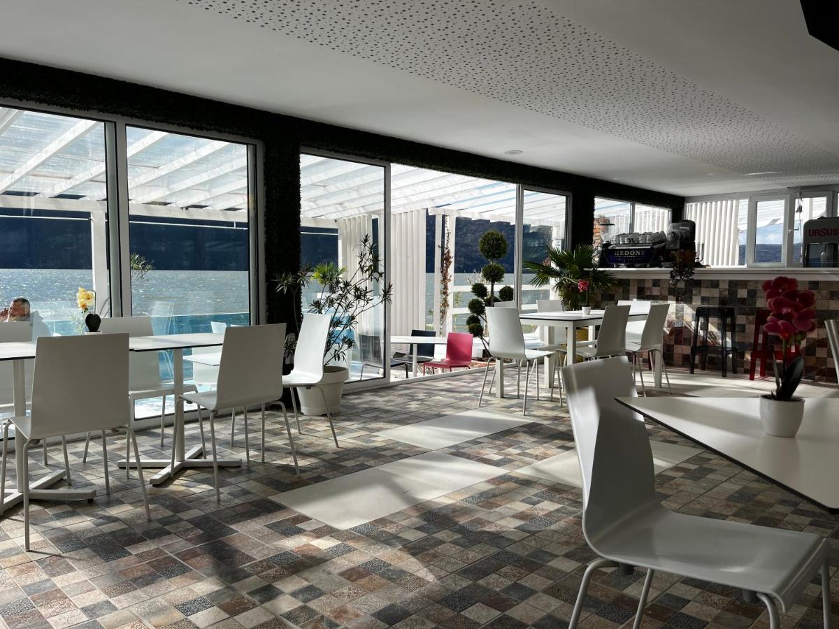 Riviera 990 - Resort & Restaurant Ieşelniţa المظهر الخارجي الصورة