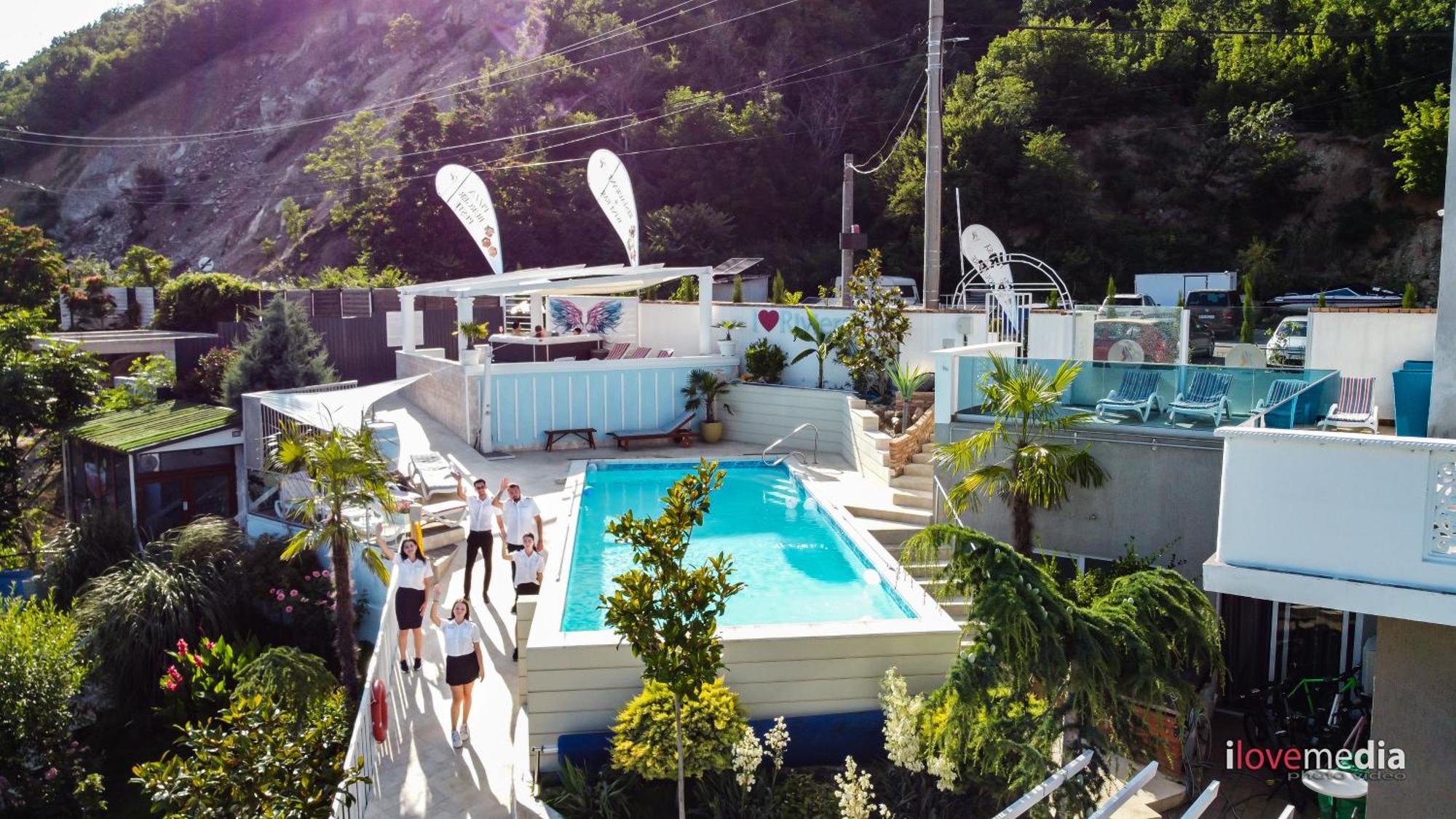 Riviera 990 - Resort & Restaurant Ieşelniţa المظهر الخارجي الصورة